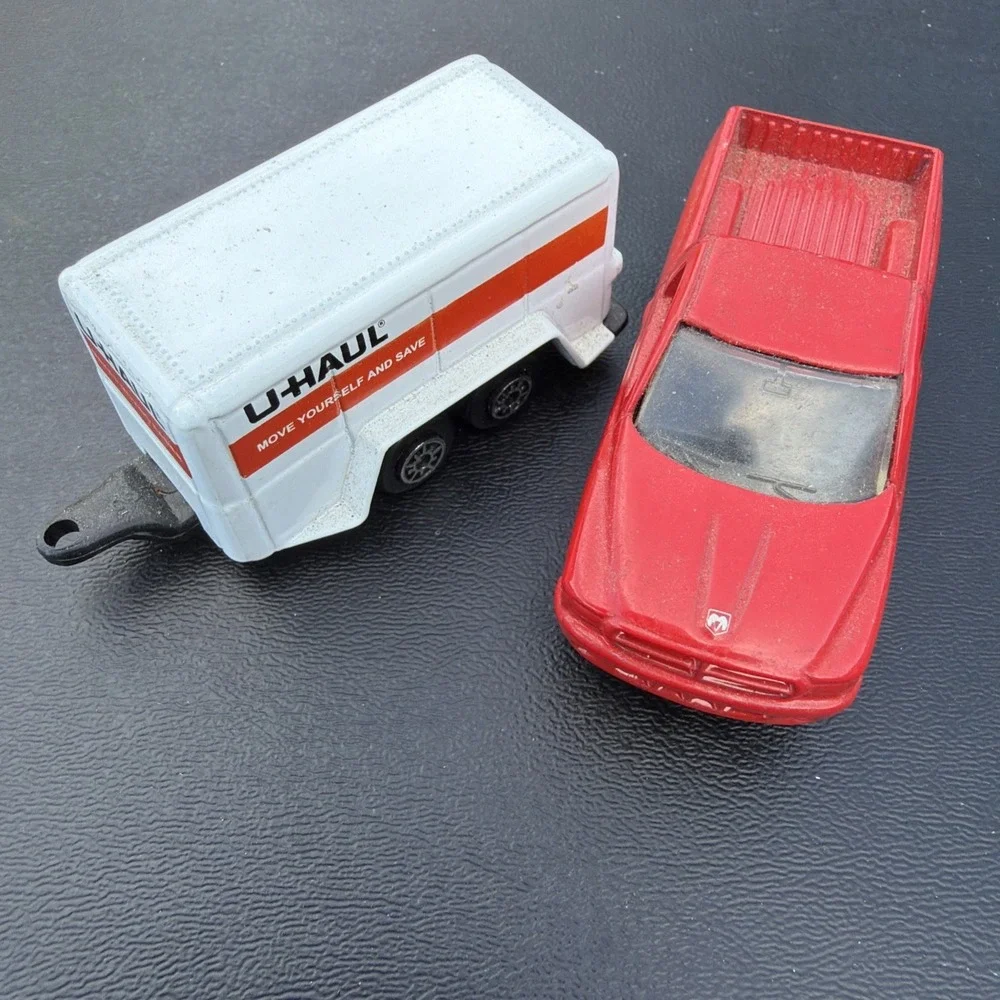 Maisto Dodge Dakota Sport Red Truck With U-Haul WhiteTrailer VTG Hitch Works HTF